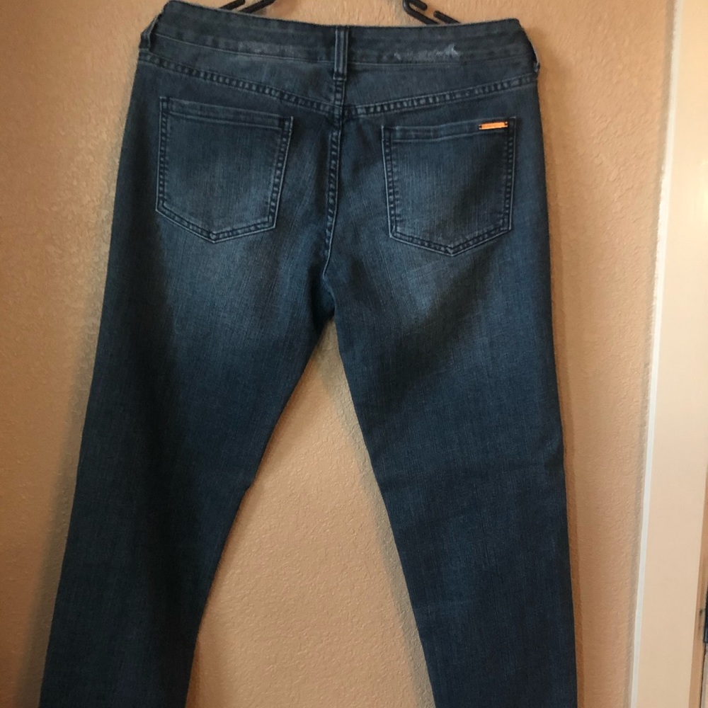 Eva Mendes blue jeans